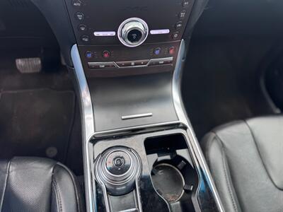 2020 Ford Edge Titanium   - Photo 10 - Hobart, IN 46342