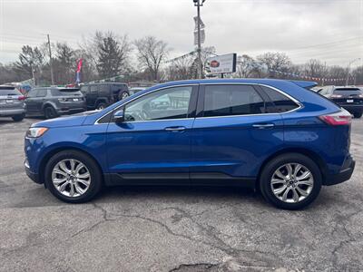 2020 Ford Edge Titanium   - Photo 4 - Hobart, IN 46342