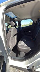 2019 Ford EcoSport SE - Photo 8 - Hobart, IN 46342