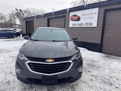 2020 Chevrolet Equinox LT   - Photo 2 - Hobart, IN 46342