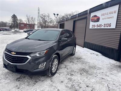 2020 Chevrolet Equinox LT   - Photo 3 - Hobart, IN 46342