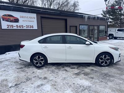 2020 Kia Forte FE - Photo 6 - Hobart, IN 46342