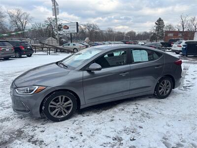 2018 Hyundai ELANTRA SEL   - Photo 3 - Hobart, IN 46342