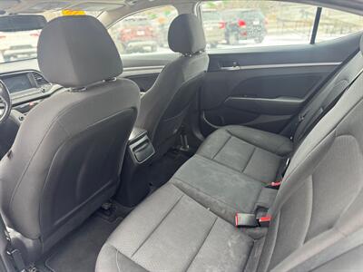 2018 Hyundai ELANTRA SEL   - Photo 7 - Hobart, IN 46342