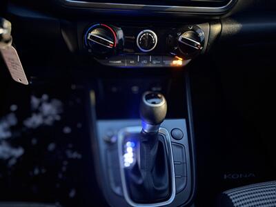 2023 Hyundai KONA SE - Photo 10 - Hobart, IN 46342