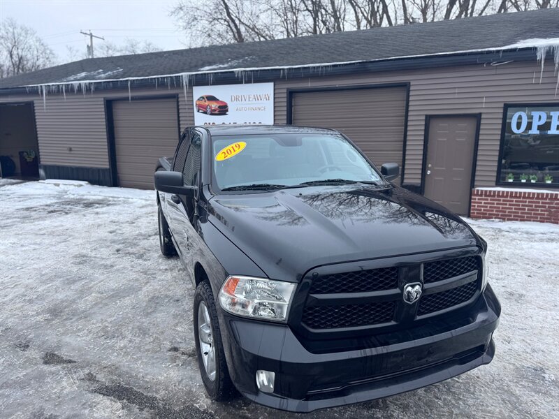2019 RAM 1500 Classic Tradesman  