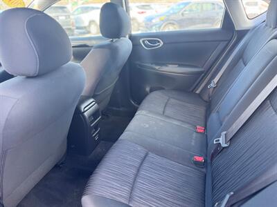 2019 Nissan Sentra SV   - Photo 8 - Hobart, IN 46342