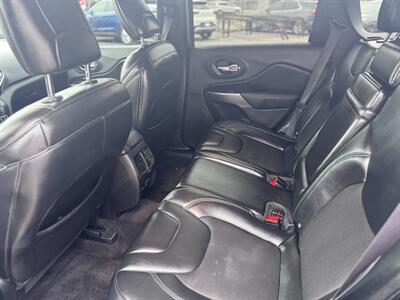 2019 Jeep Cherokee Latitude Plus - Photo 8 - Hobart, IN 46342