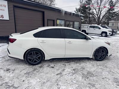 2021 Kia Forte GT-Line   - Photo 6 - Hobart, IN 46342