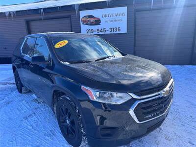 2021 Chevrolet Traverse LS   - Photo 1 - Hobart, IN 46342