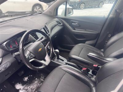 2021 Chevrolet Trax LT   - Photo 7 - Hobart, IN 46342