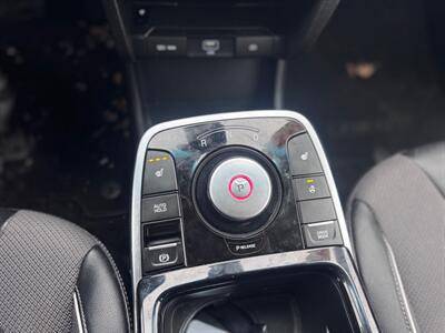 2022 Kia Niro EV S - Photo 10 - Hobart, IN 46342