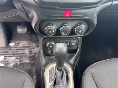 2016 Jeep Renegade Latitude   - Photo 10 - Hobart, IN 46342