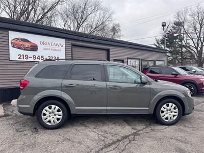 2019 Dodge Journey SE   - Photo 6 - Hobart, IN 46342