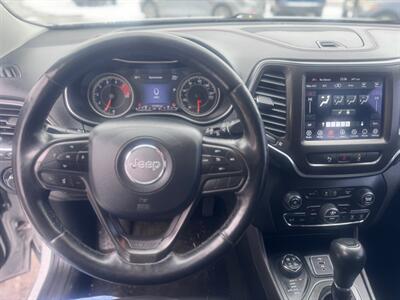 2021 Jeep Cherokee Trailhawk   - Photo 9 - Hobart, IN 46342