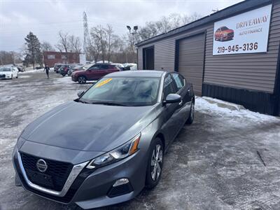 2020 Nissan Altima 2.5 S   - Photo 3 - Hobart, IN 46342