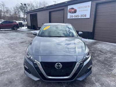 2020 Nissan Altima 2.5 S   - Photo 2 - Hobart, IN 46342