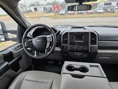 2020 Ford F-350 Super Duty XL  Flatbed Gooseneck - Photo 14 - Conroe, TX 77301