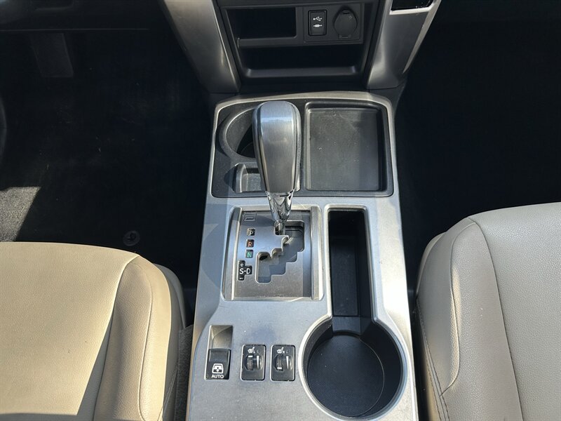 2014 Toyota 4Runner SR5 Premium - Photo 18 - Greensboro, NC 27407