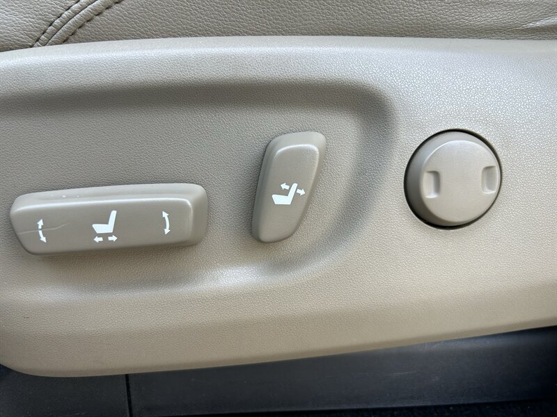 2014 Toyota 4Runner SR5 Premium - Photo 21 - Greensboro, NC 27407