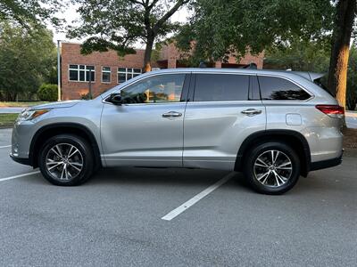 2017 Toyota Highlander LE Plus   - Photo 4 - Greensboro, NC 27407