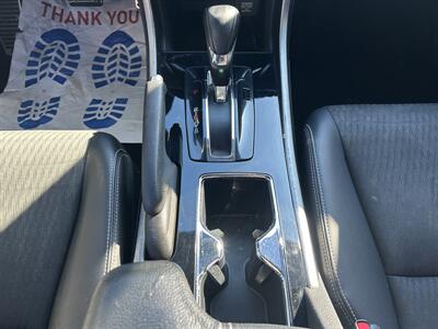 2017 Honda Accord Sport   - Photo 12 - Greensboro, NC 27407
