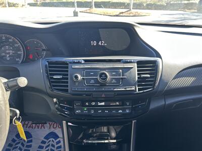 2017 Honda Accord Sport   - Photo 13 - Greensboro, NC 27407