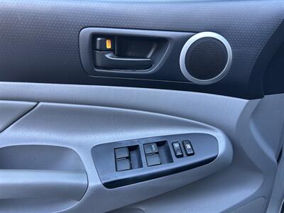 2012 Toyota Tacoma PreRunner V6 - Photo 12 - Greensboro, NC 27407