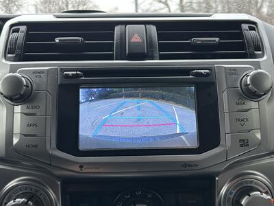 2015 Toyota 4Runner SR5   - Photo 22 - Greensboro, NC 27407