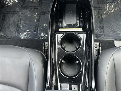 2017 Toyota Prius Four Touring   - Photo 13 - Greensboro, NC 27407