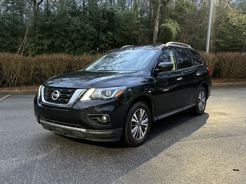 2020 Nissan Pathfinder SV   - Photo 1 - Greensboro, NC 27407