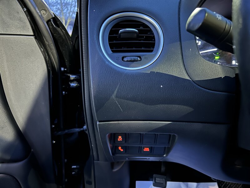 2020 Nissan Pathfinder SV - Photo 19 - Greensboro, NC 27407