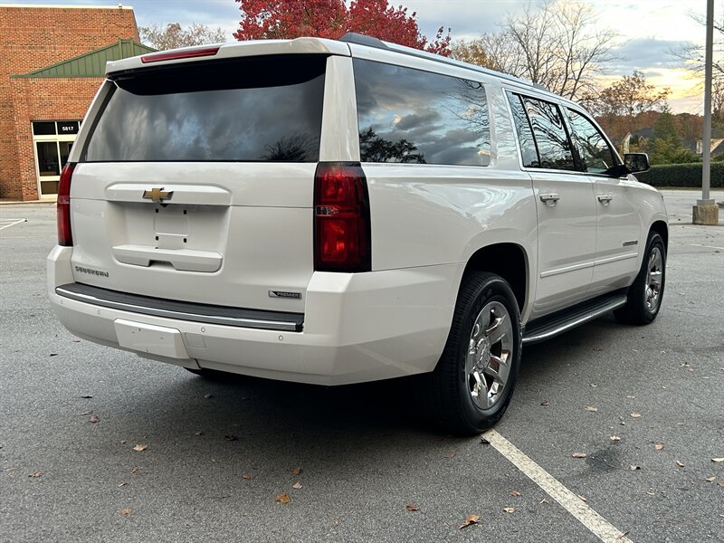 2017 Chevrolet Suburban Premier - Photo 5 - Greensboro, NC 27407