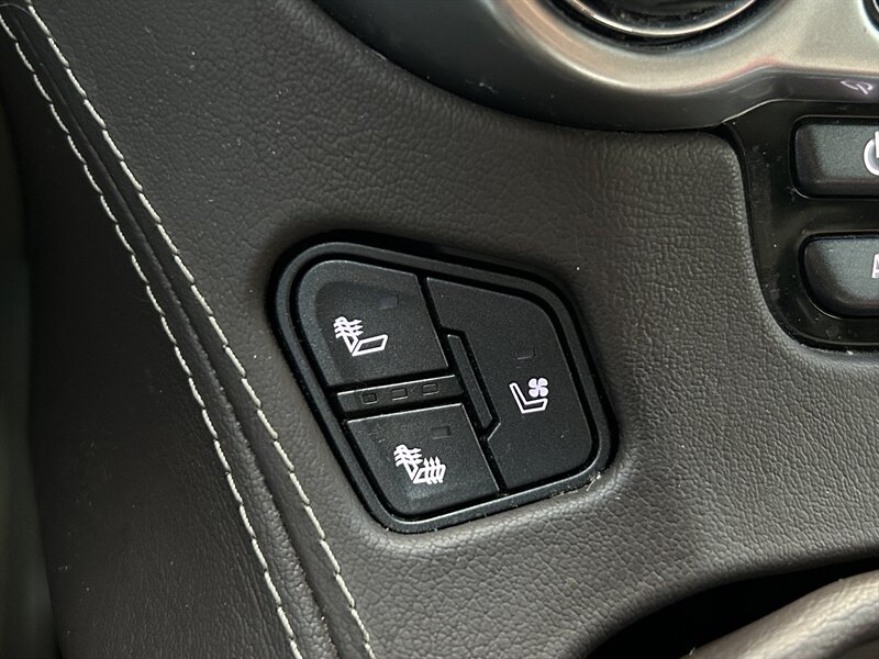 2017 Chevrolet Suburban Premier - Photo 29 - Greensboro, NC 27407