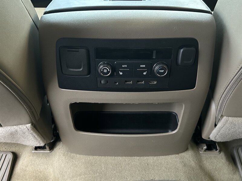 2017 Chevrolet Suburban Premier - Photo 15 - Greensboro, NC 27407