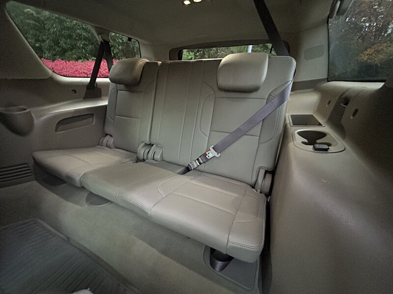 2017 Chevrolet Suburban Premier - Photo 13 - Greensboro, NC 27407