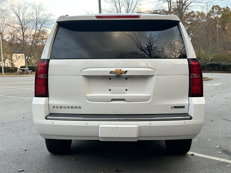 2017 Chevrolet Suburban Premier - Photo 6 - Greensboro, NC 27407