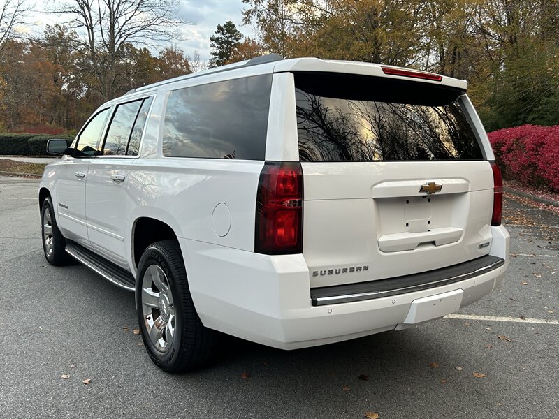 2017 Chevrolet Suburban Premier - Photo 7 - Greensboro, NC 27407