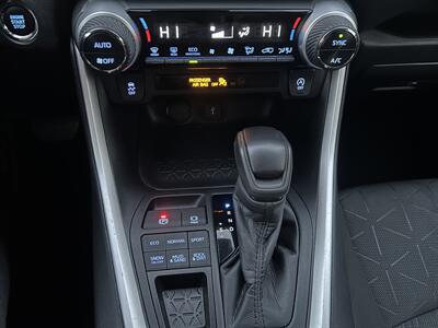 2022 Toyota RAV4 XLE   - Photo 22 - Greensboro, NC 27407
