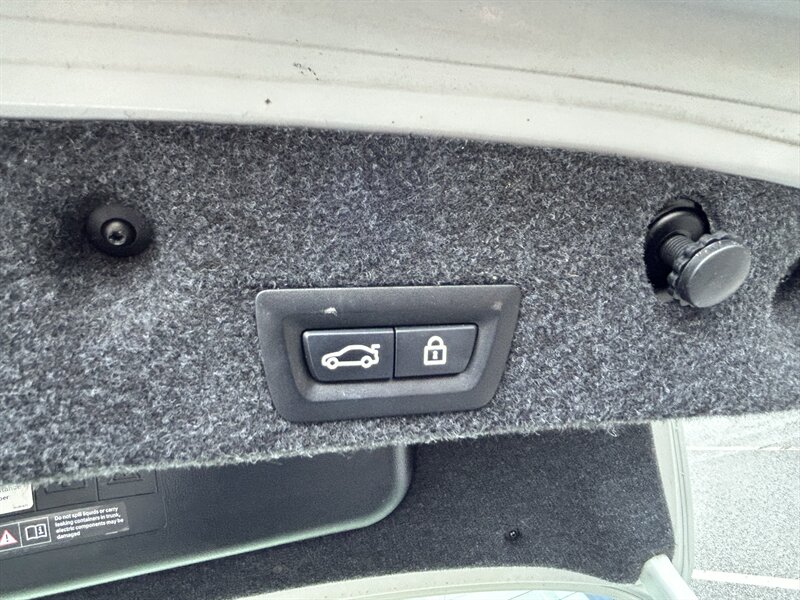 2013 BMW 5 Series 528i - Photo 10 - Greensboro, NC 27407