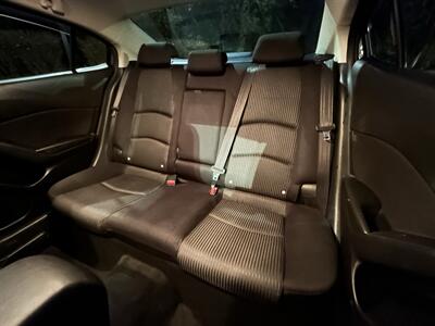 2016 Mazda Mazda3 i Sport   - Photo 11 - Greensboro, NC 27407