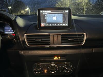 2016 Mazda Mazda3 i Sport   - Photo 13 - Greensboro, NC 27407