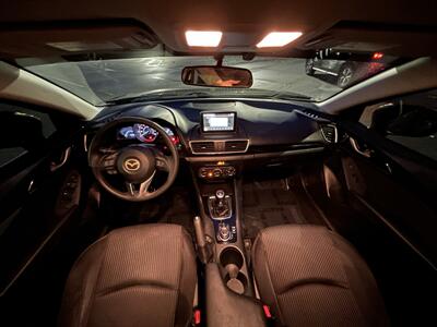 2016 Mazda Mazda3 i Sport   - Photo 10 - Greensboro, NC 27407
