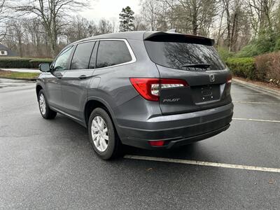 2020 Honda Pilot LX   - Photo 3 - Greensboro, NC 27407