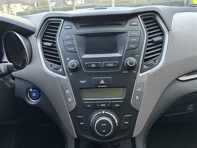 2014 Hyundai SANTA FE Limited   - Photo 13 - Greensboro, NC 27407