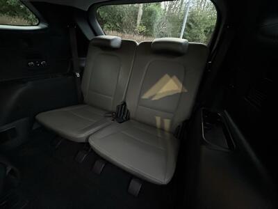 2014 Hyundai SANTA FE Limited   - Photo 11 - Greensboro, NC 27407