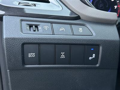 2014 Hyundai SANTA FE Limited   - Photo 25 - Greensboro, NC 27407