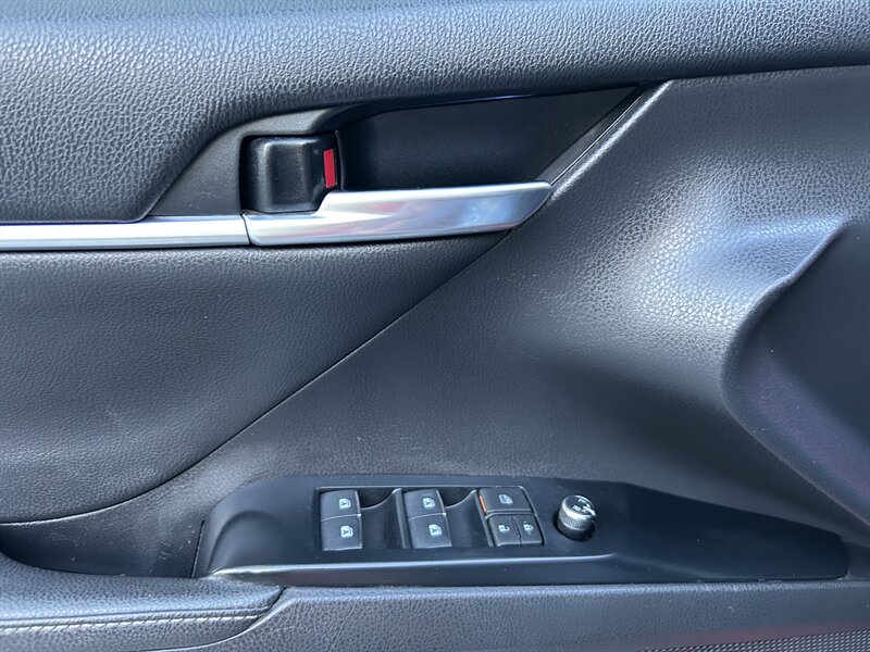 2019 Toyota Camry XSE - Photo 18 - Greensboro, NC 27407