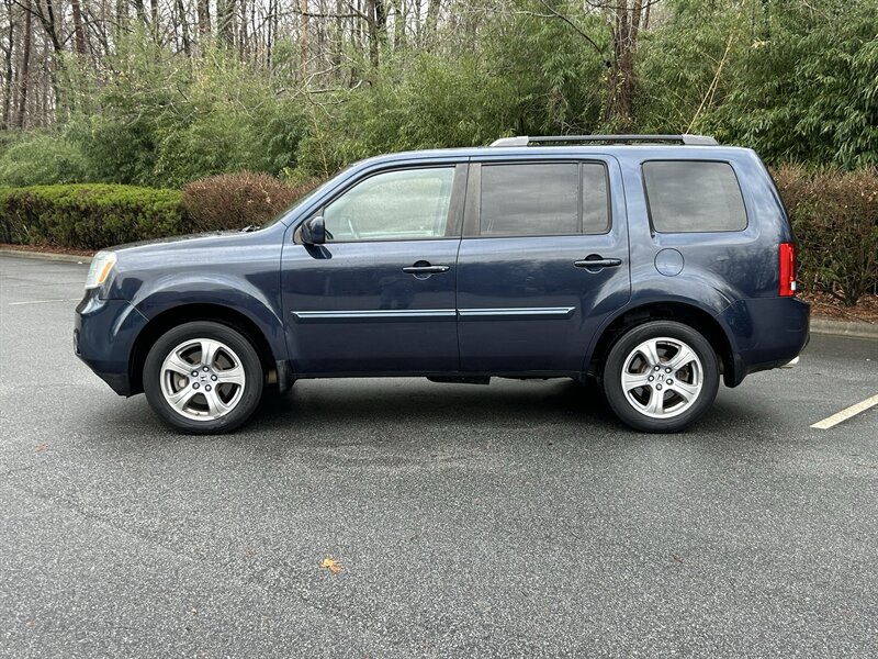 2012 Honda Pilot EX-L - Photo 2 - Greensboro, NC 27407
