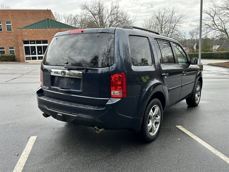 2012 Honda Pilot EX-L - Photo 5 - Greensboro, NC 27407